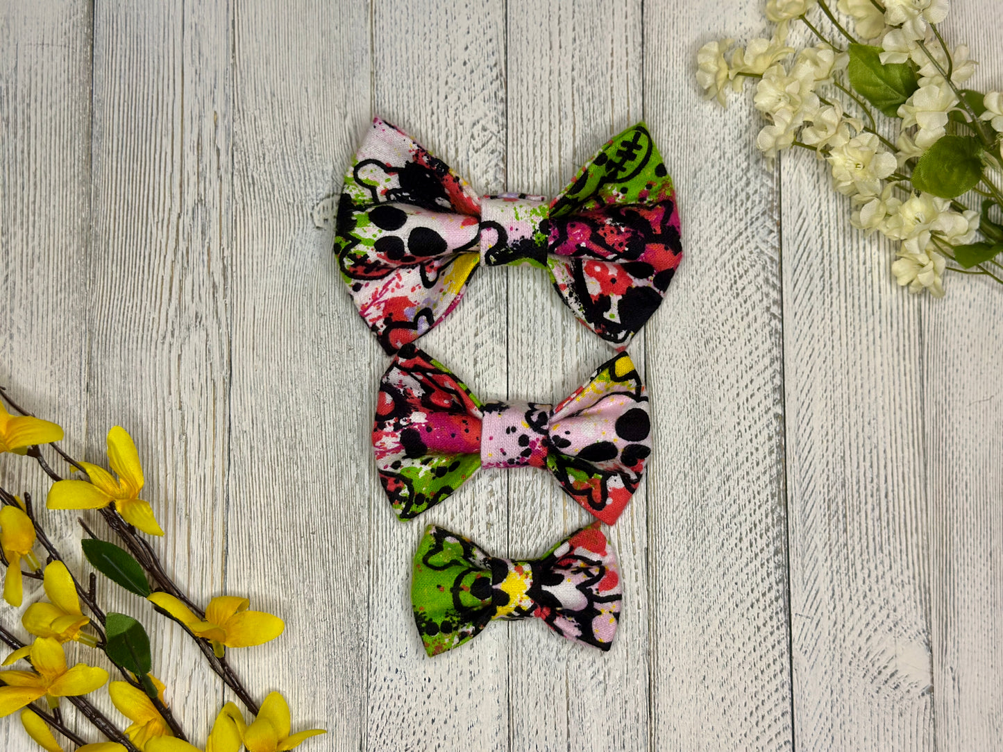 Tie Dye Skulls Slip-on Bow Tie