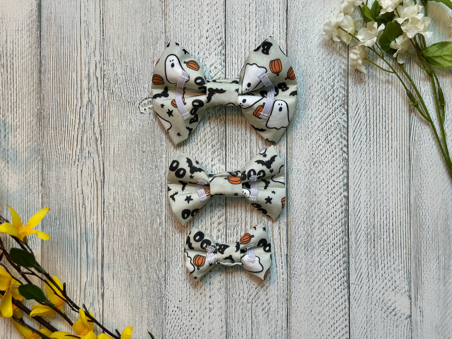 Boo Slip-on Bow Tie