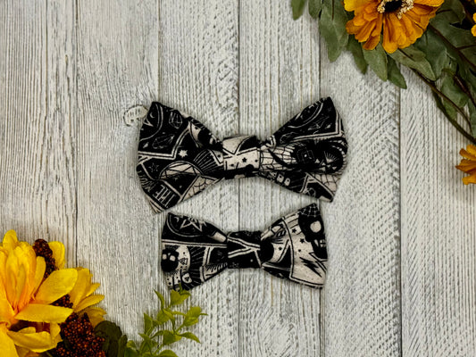 Mystic Mutt Reading Clip-on Bow Tie
