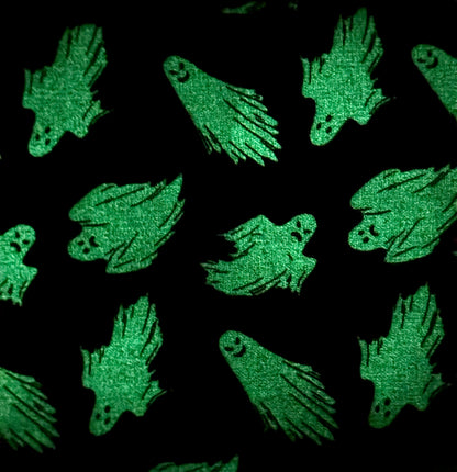 Glowing Ghosty: Glow-in-the-dark