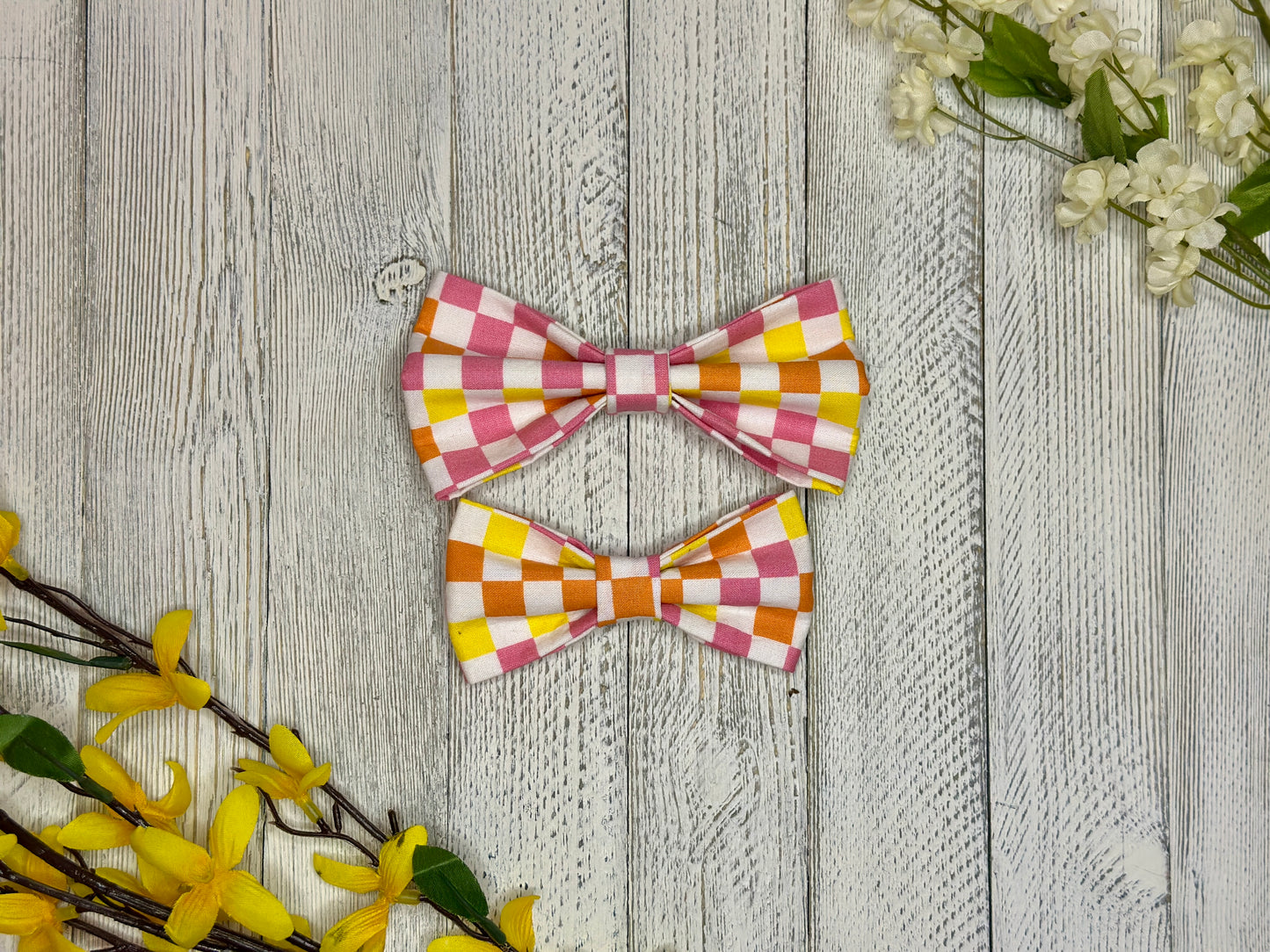 Retro Checkered Slip-on Bow Tie