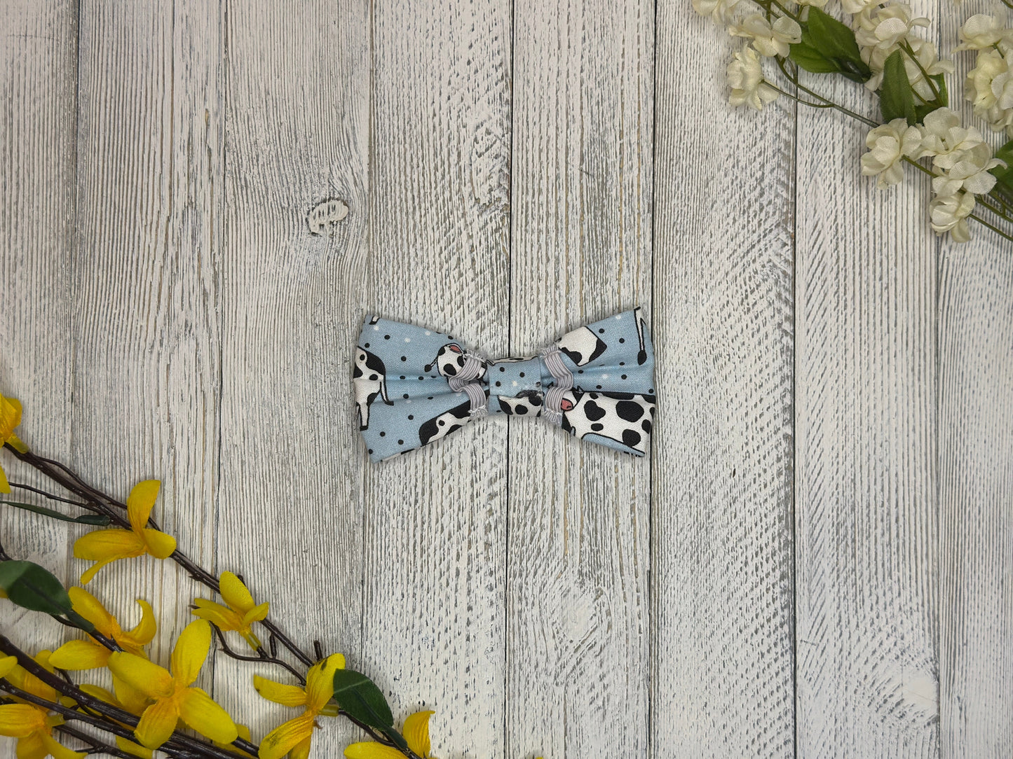 Legen-dairy Cows Slip-on Bow Tie