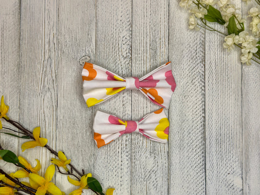 Retro Daisy Clip-on Bow Tie