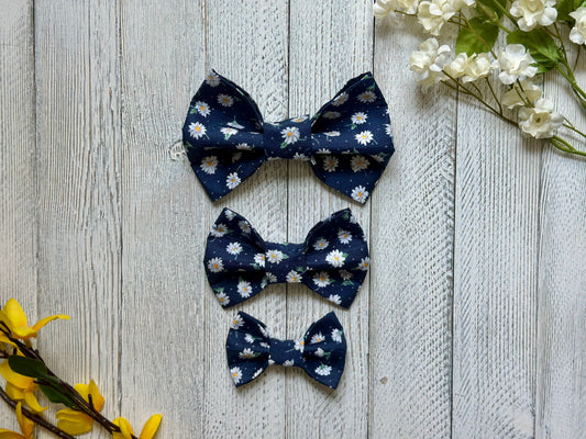 Navy Daze Slip-on Bow Tie