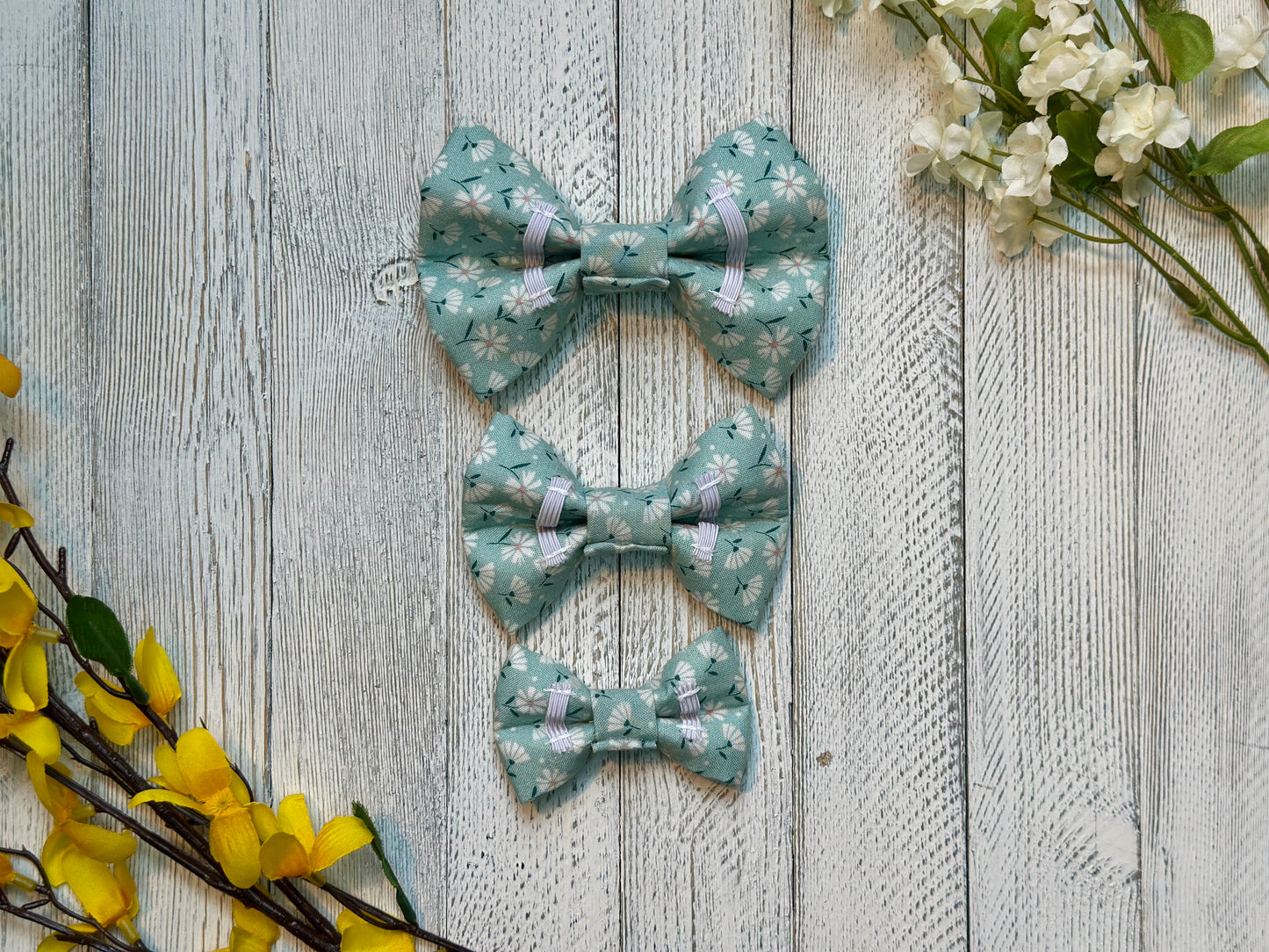 Coastal Drift Slip-on Bow Tie